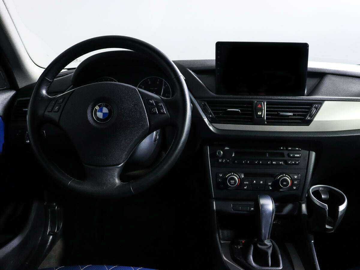 BMW X1 с пробегом — 2013 год. Фото: #11