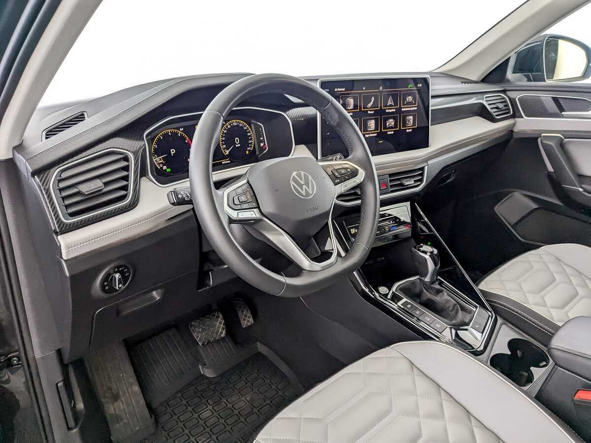 Volkswagen Tayron с пробегом — 2022 год. Фото: #13