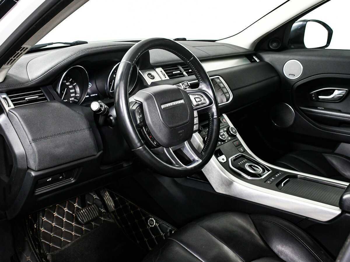 Land Rover Range Rover Evoque с пробегом — 2015 год. Фото: #11