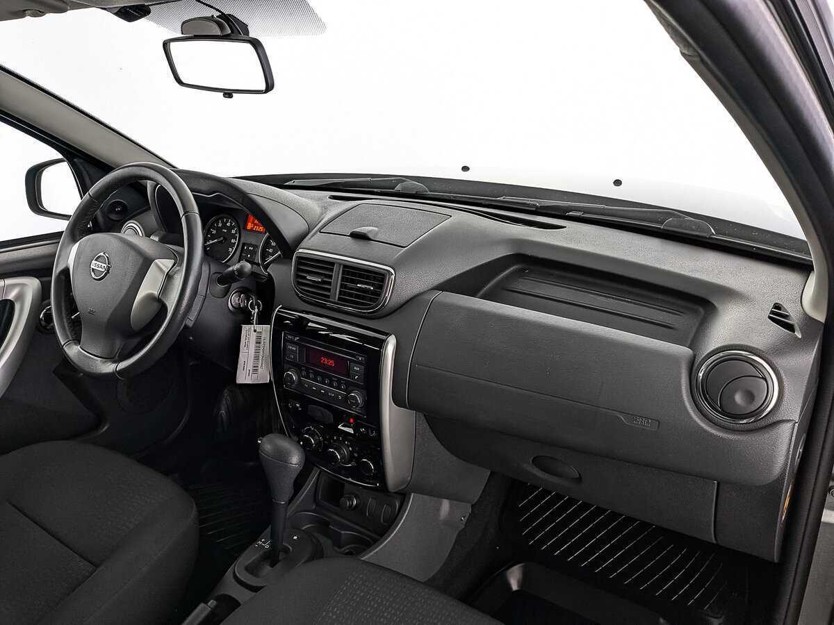Nissan Terrano с пробегом — 2015 год. Фото: #12