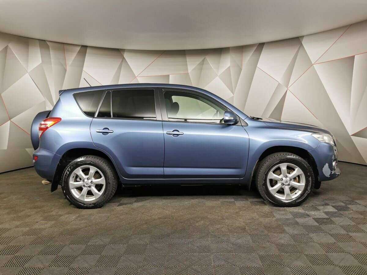 Toyota RAV4 с пробегом — 2011 год. Фото: #5