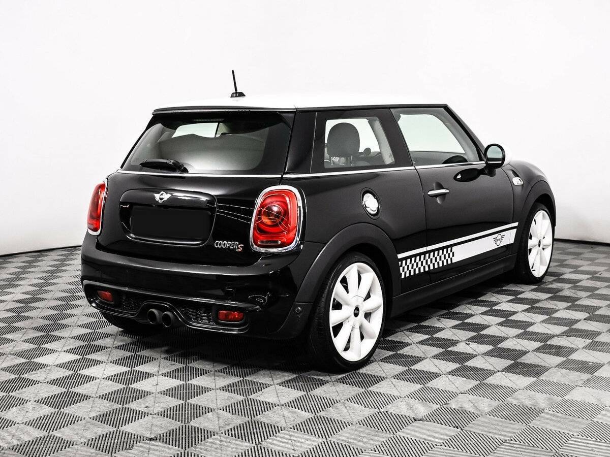 Mini Hatch с пробегом — 2015 год. Фото: #4