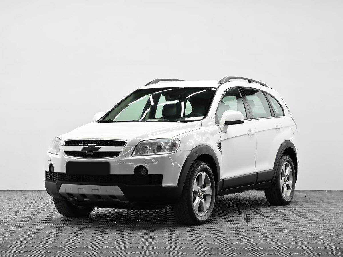 Chevrolet Captiva с пробегом — 2011 год. Фото: #0