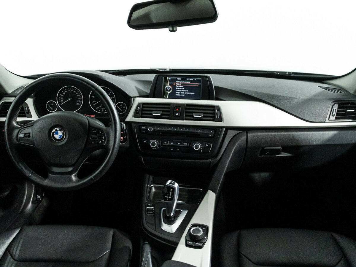 BMW 3 серии с пробегом — 2014 год. Фото: #12