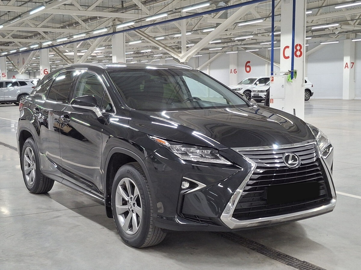 Lexus RX с пробегом — 2018 год. Фото: #2