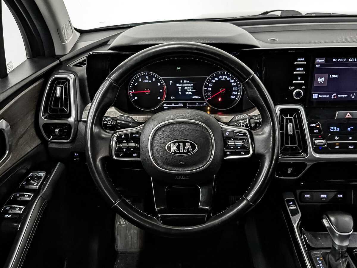 Kia Sorento с пробегом — 2021 год. Фото: #21