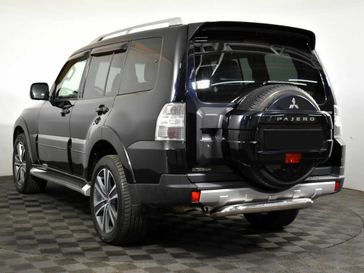 Mitsubishi Pajero с пробегом — 2007 год. Фото: #5