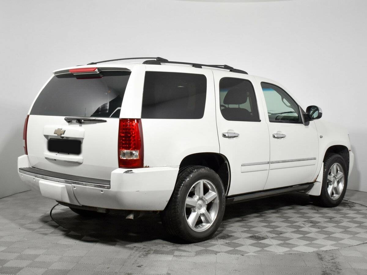 Chevrolet Tahoe с пробегом — 2013 год. Фото: #3