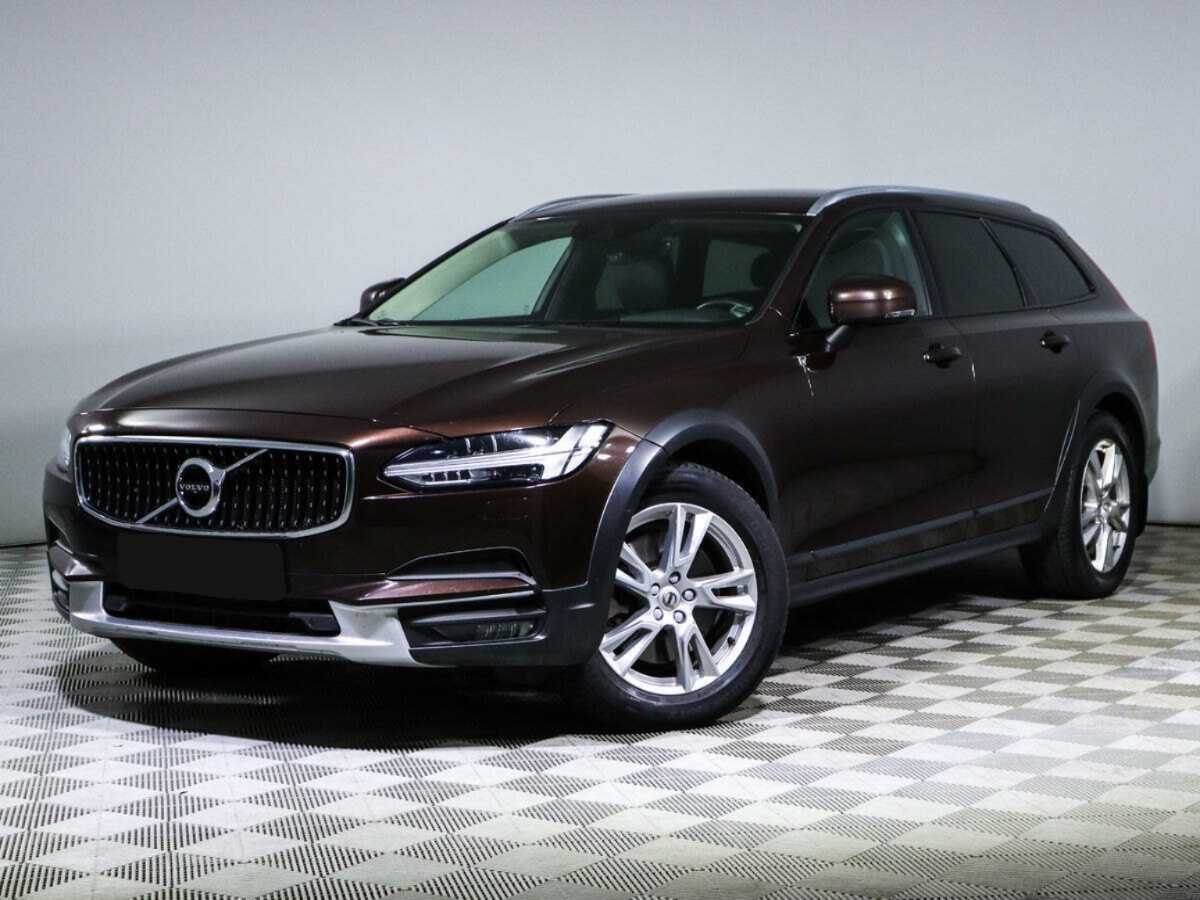 Volvo V90 Cross Country с пробегом — 2018 год. Посмотреть фото