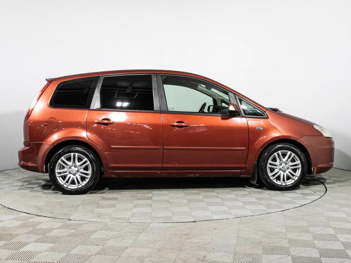 Ford C-MAX с пробегом — 2008 год. Фото: #3