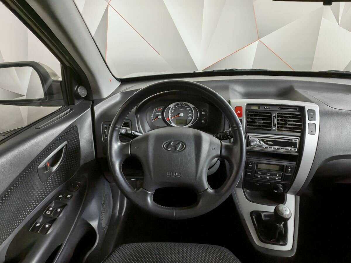 Hyundai Tucson с пробегом — 2006 год. Фото: #14