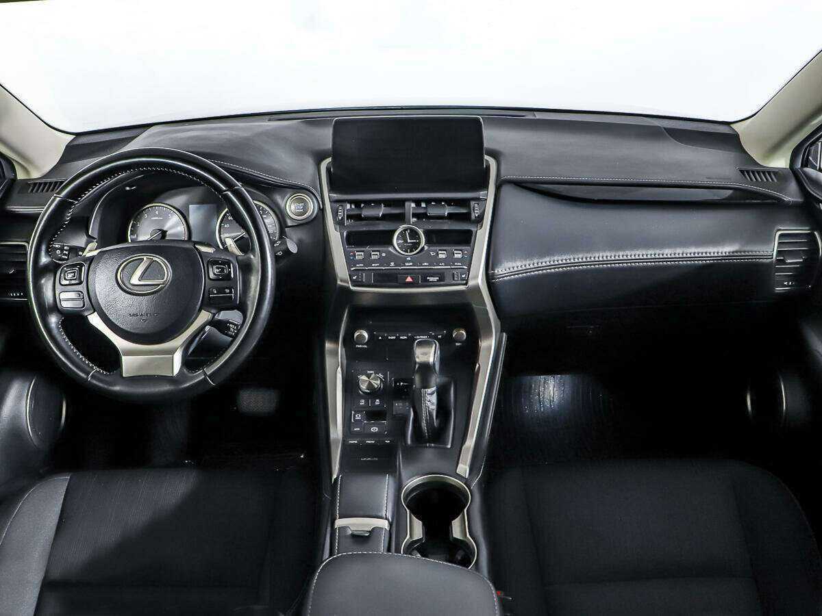 Lexus NX с пробегом — 2020 год. Фото: #10