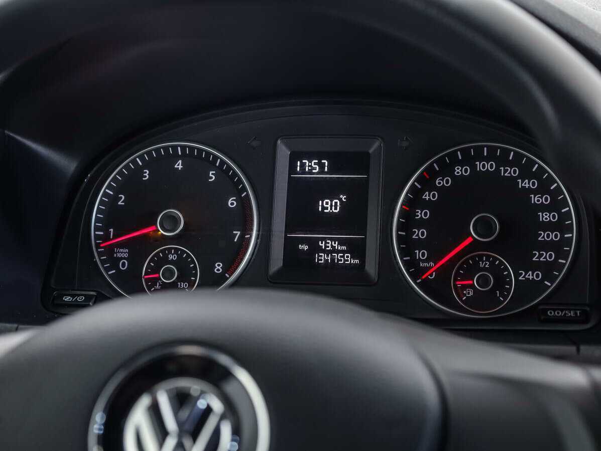 Volkswagen Caddy с пробегом — 2019 год. Фото: #13