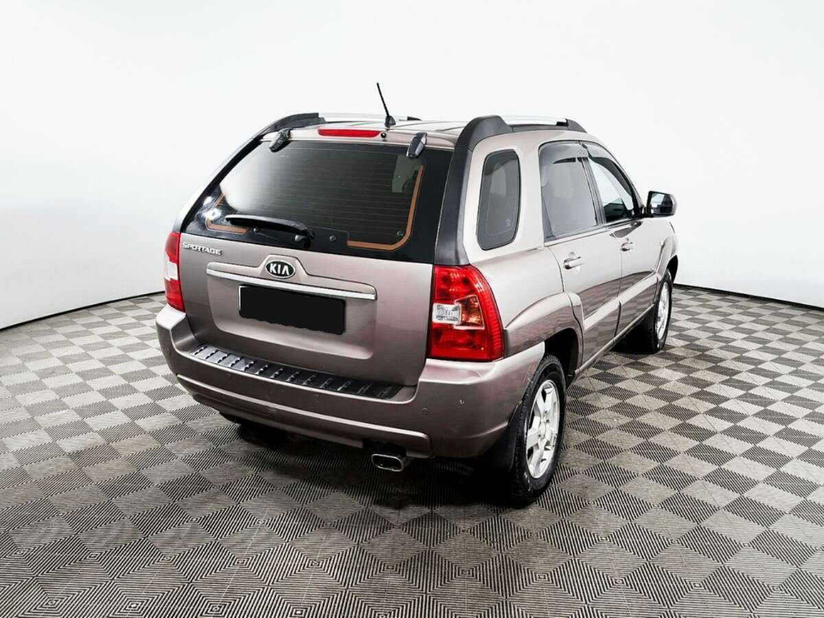 Kia Sportage с пробегом — 2008 год. Фото: #3