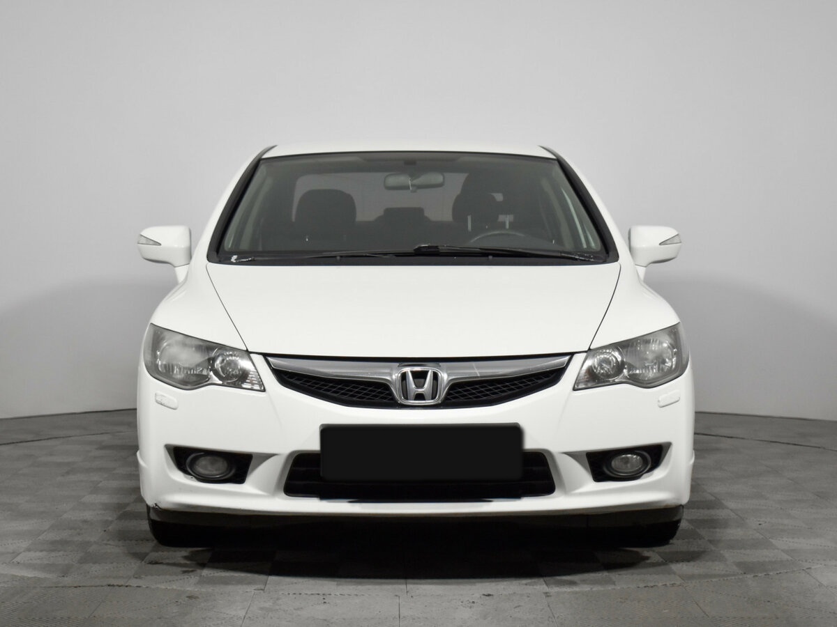 Honda Civic с пробегом — 2011 год. Фото: #1
