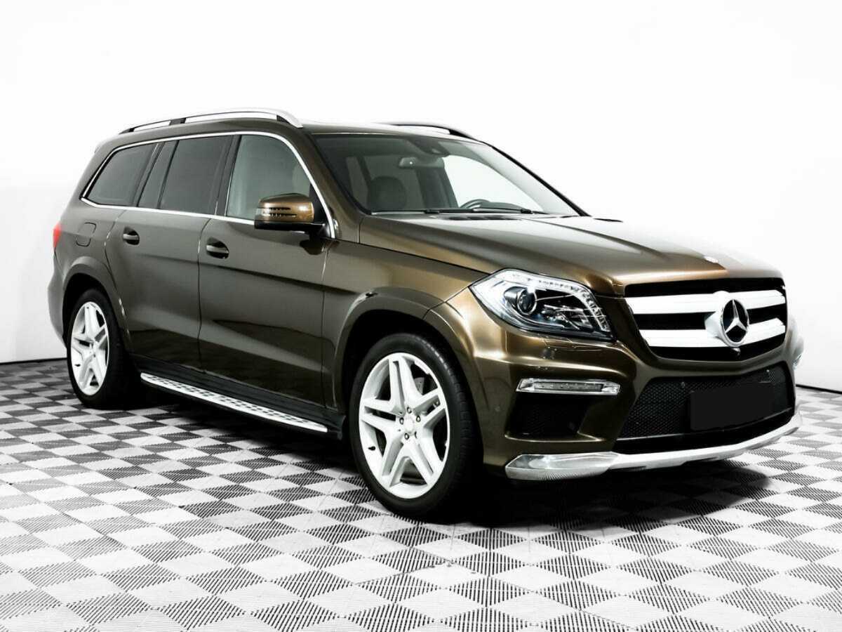Mercedes-Benz GL-Класс с пробегом — 2014 год. Фото: #2