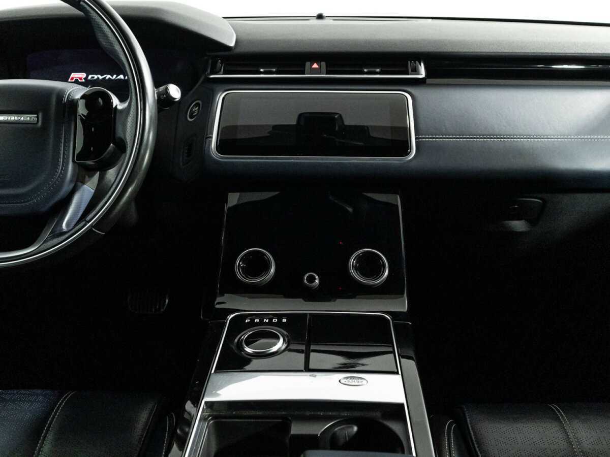 Land Rover Range Rover Velar с пробегом — 2018 год. Фото: #12