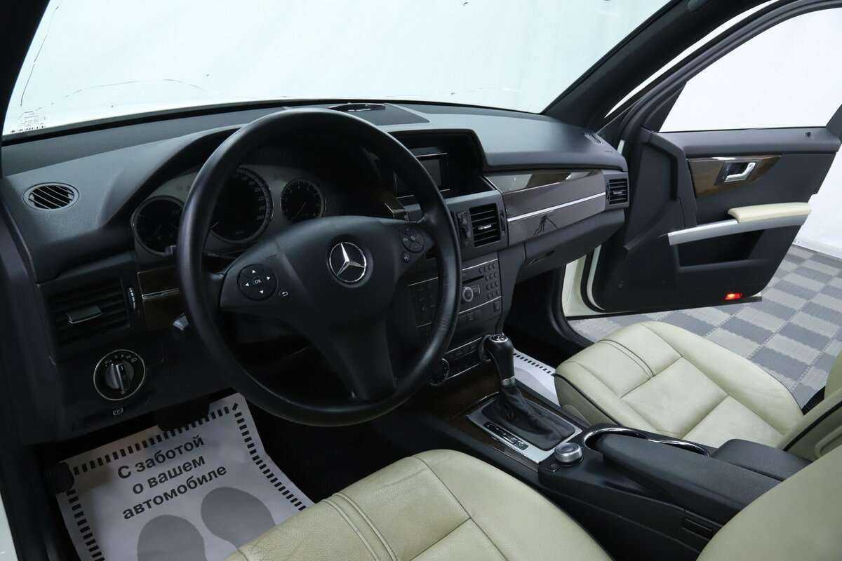 Mercedes-Benz GLK-Класс с пробегом — 2010 год. Фото: #9