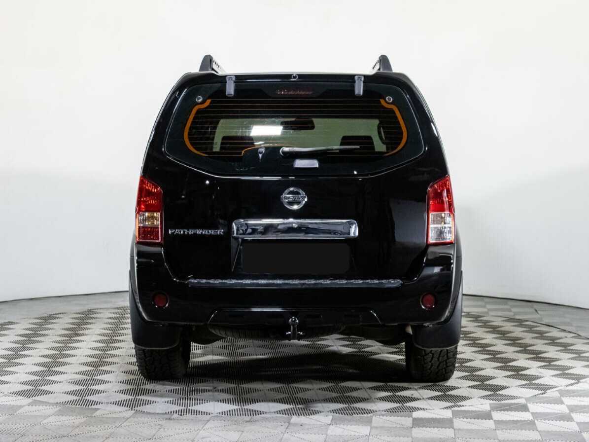 Nissan Pathfinder с пробегом — 2010 год. Фото: #4