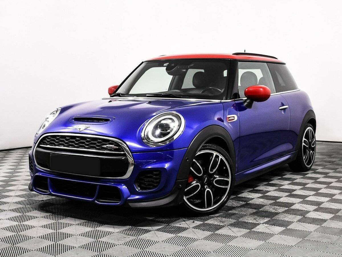 Mini Hatch с пробегом — 2020 год. Фото: #0