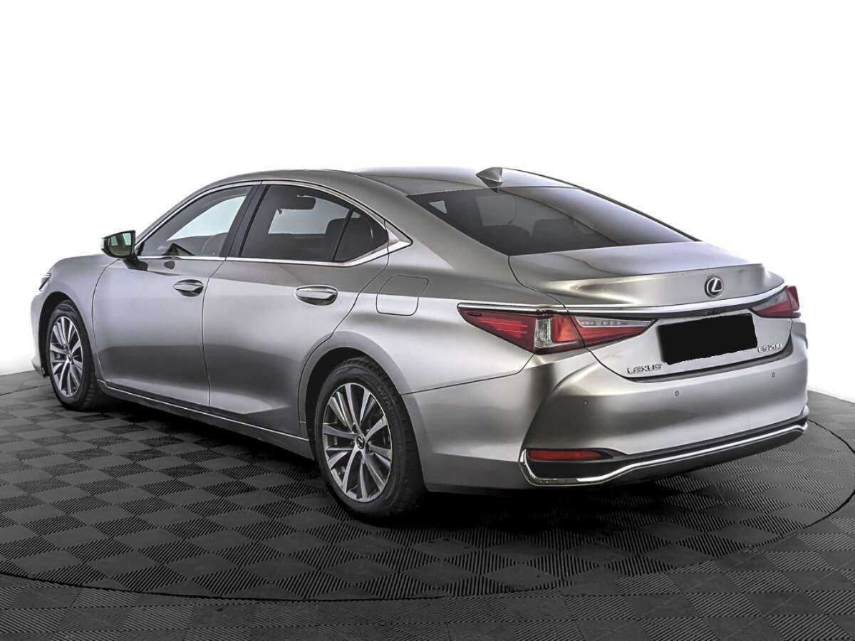 Lexus ES с пробегом — 2020 год. Фото: #6