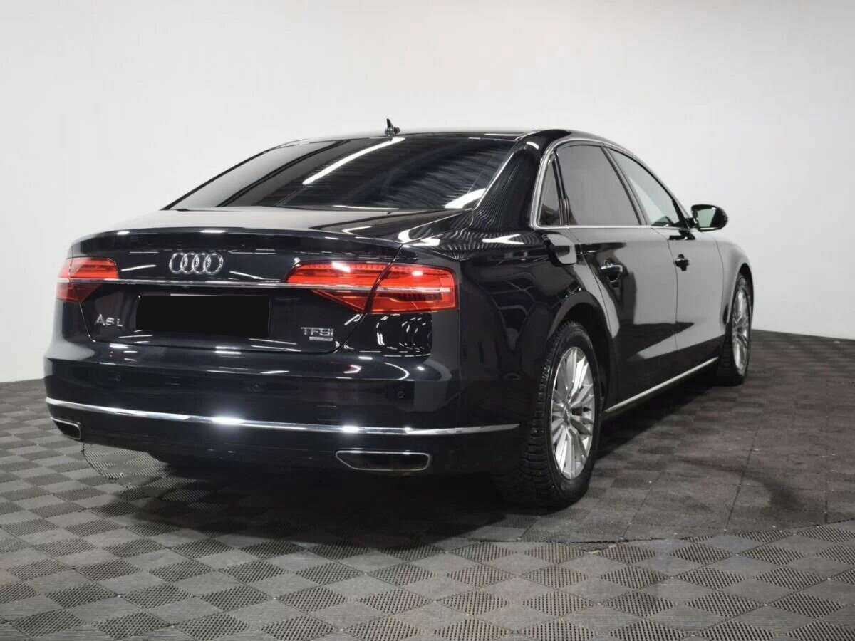 Audi A8 с пробегом — 2015 год. Фото: #2