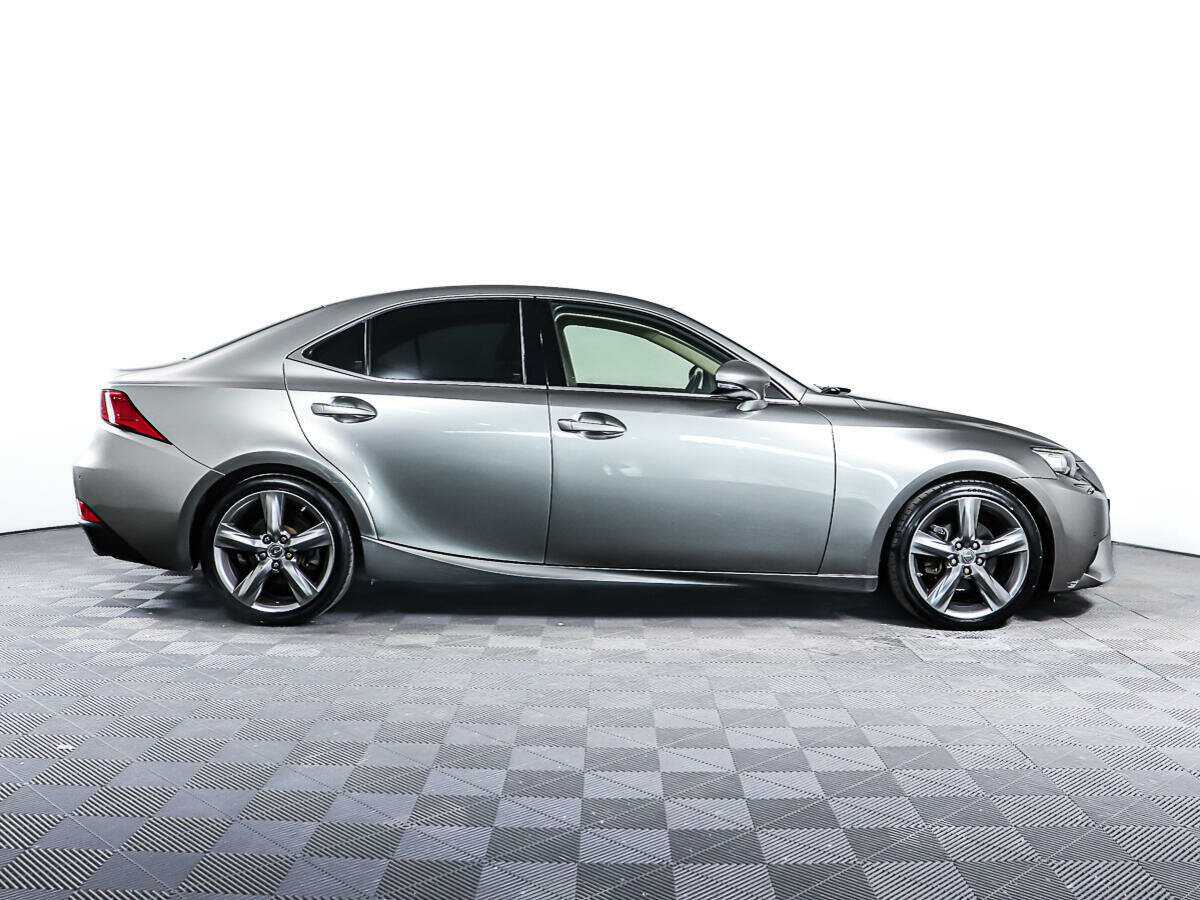 Lexus IS с пробегом — 2013 год. Фото: #3