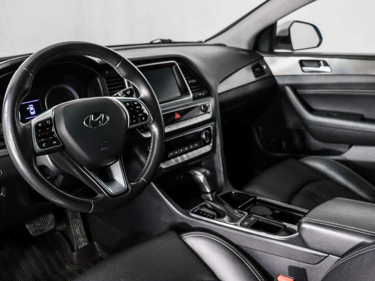Hyundai Sonata с пробегом — 2019 год. Фото: #8