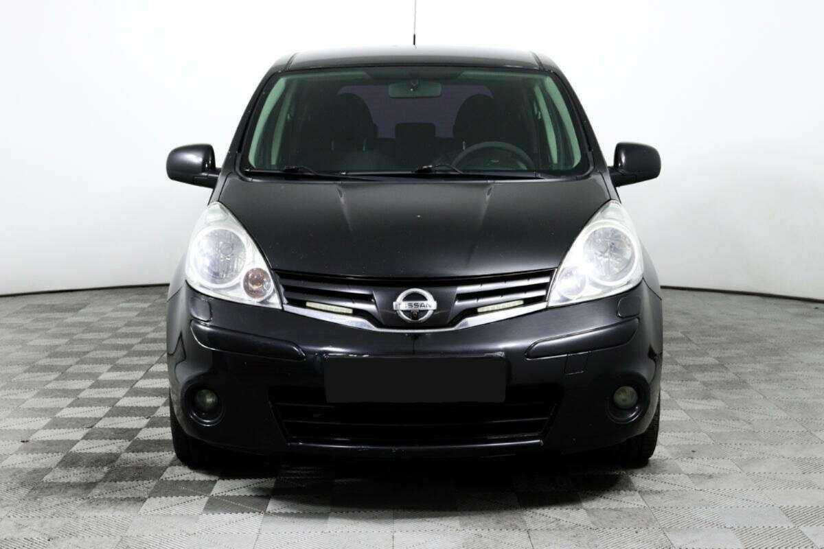 Nissan Note с пробегом — 2010 год. Фото: #1