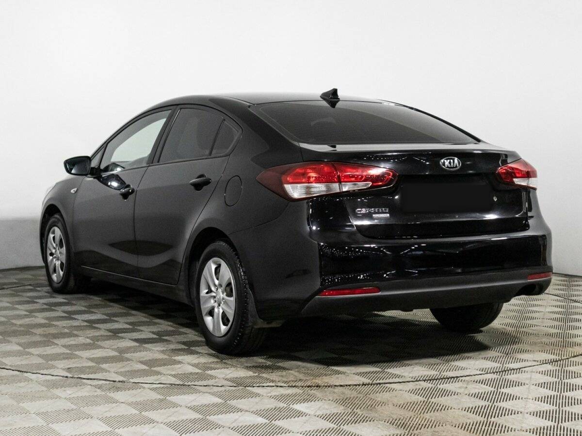 Kia Cerato с пробегом — 2019 год. Фото: #6