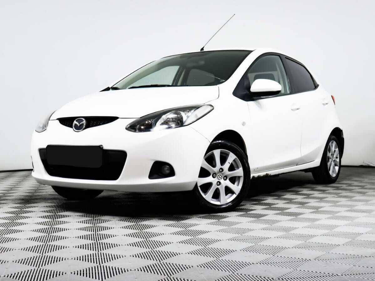 Mazda 2 с пробегом — 2009 год. Фото: #0