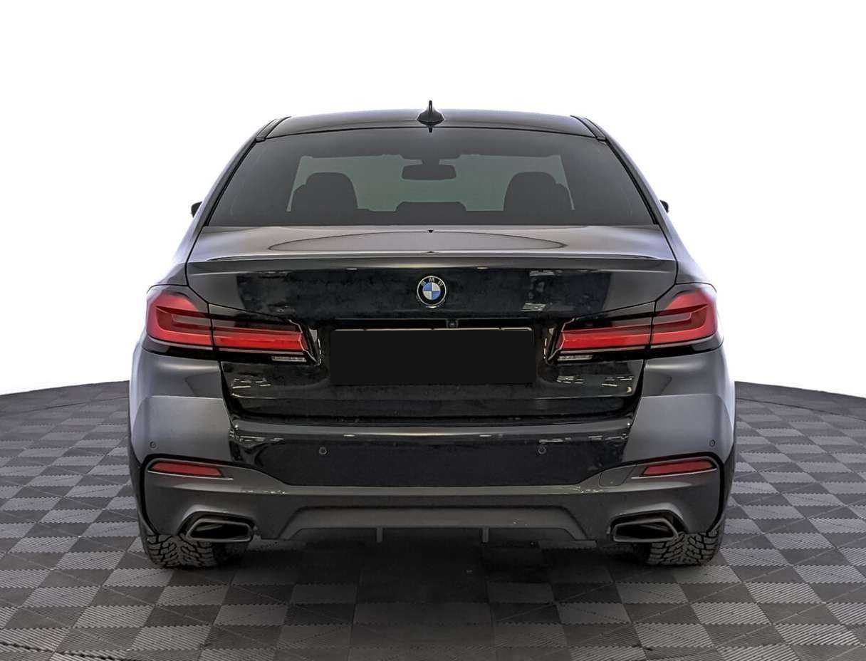 BMW 5 серии с пробегом — 2021 год. Фото: #5