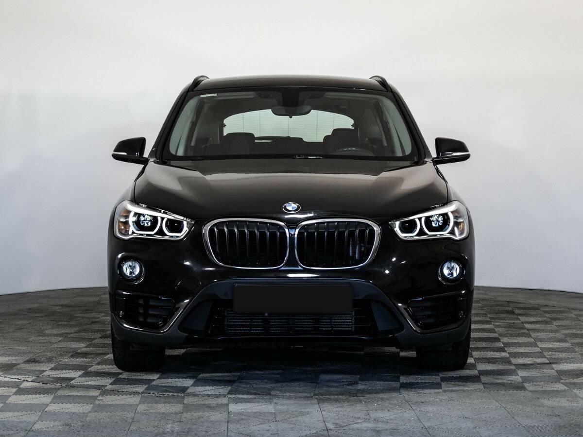 BMW X1 с пробегом — 2017 год. Фото: #2