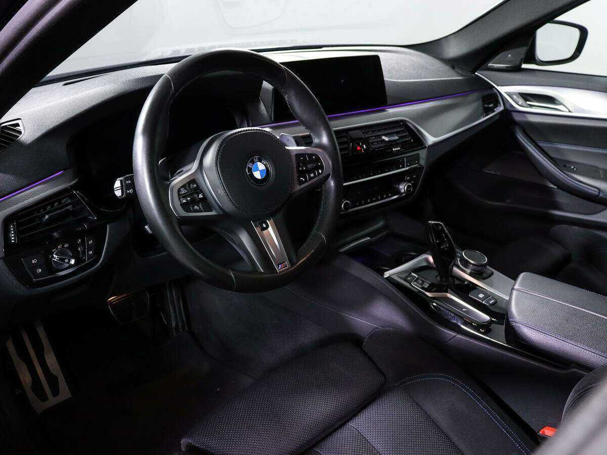 BMW 5 серии с пробегом — 2020 год. Фото: #13