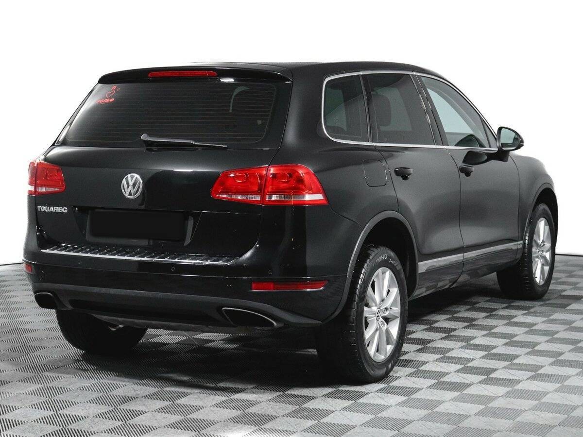 Volkswagen Touareg с пробегом — 2011 год. Фото: #4