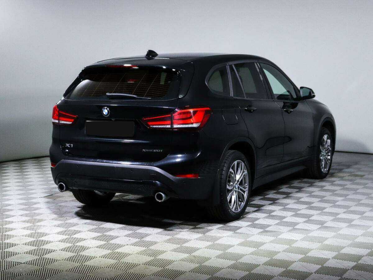 BMW X1 с пробегом — 2019 год. Фото: #4