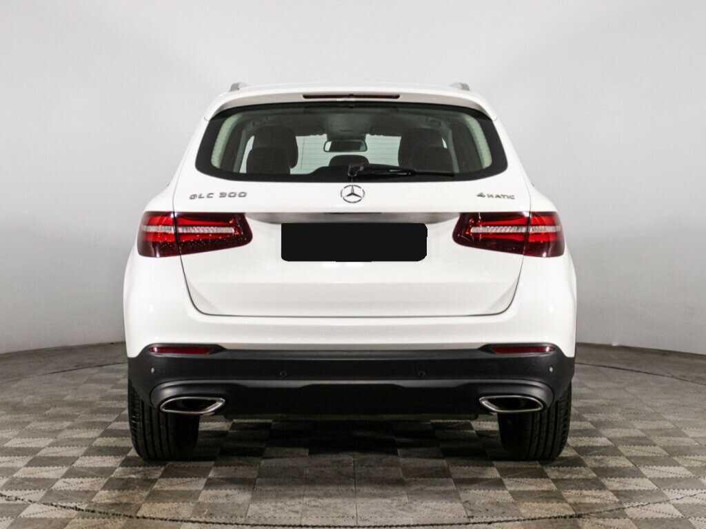 Mercedes-Benz GLC с пробегом — 2015 год. Фото: #5