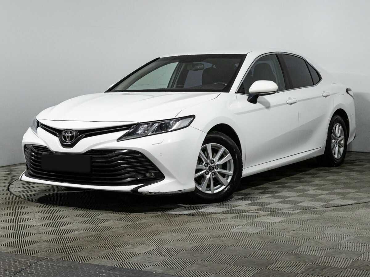 Toyota Camry с пробегом — 2019 год. Фото: #0