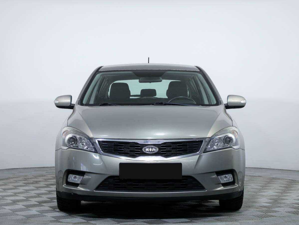 Kia Ceed с пробегом — 2011 год. Посмотреть фото