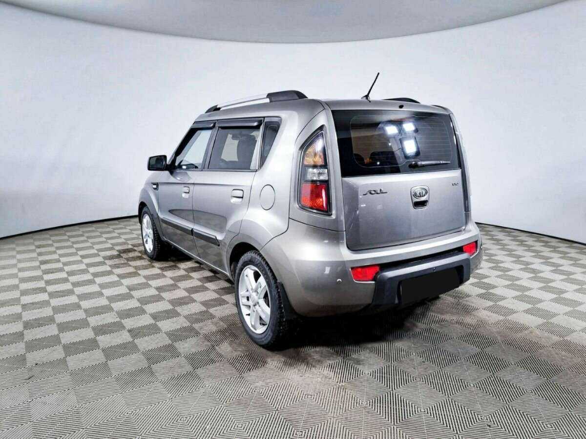 Kia Soul с пробегом — 2010 год. Фото: #6