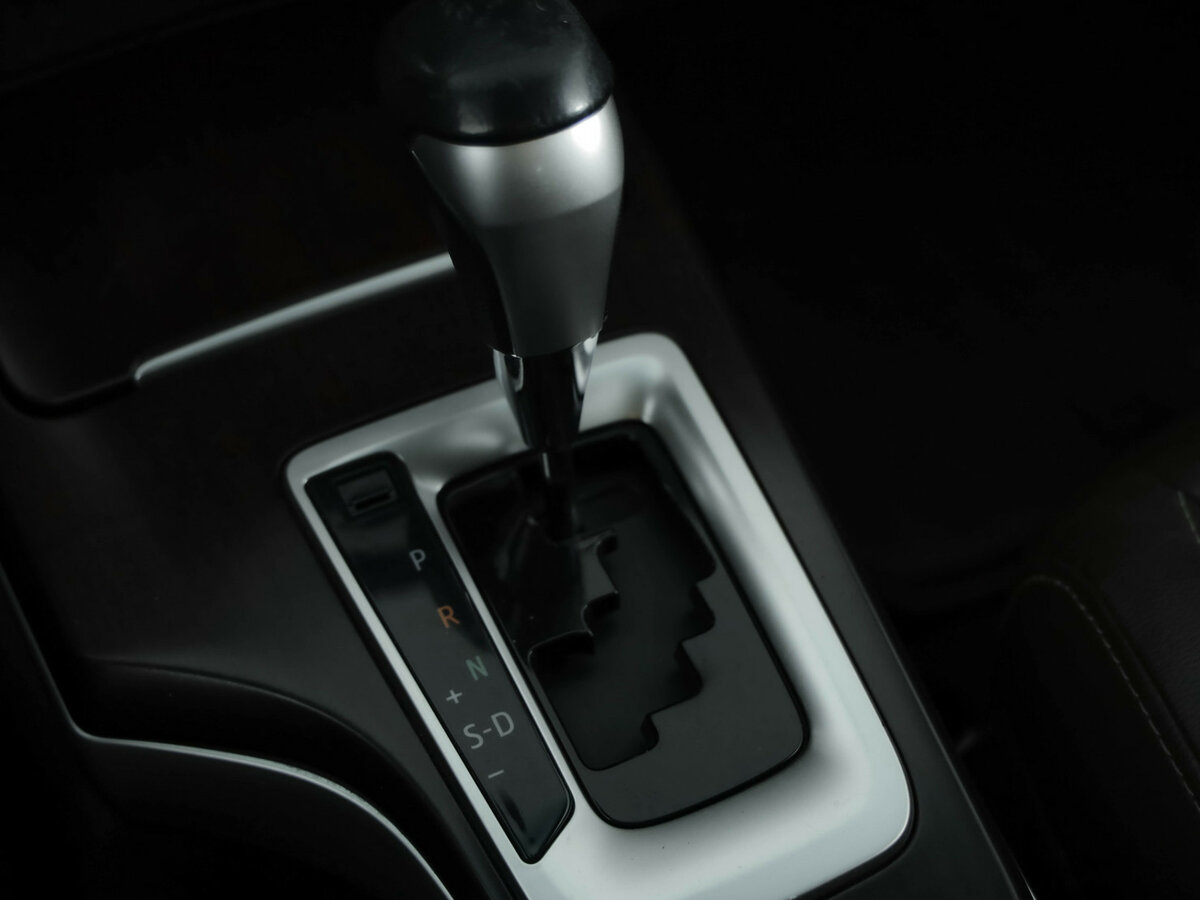 Toyota Fortuner с пробегом — 2017 год. Фото: #19