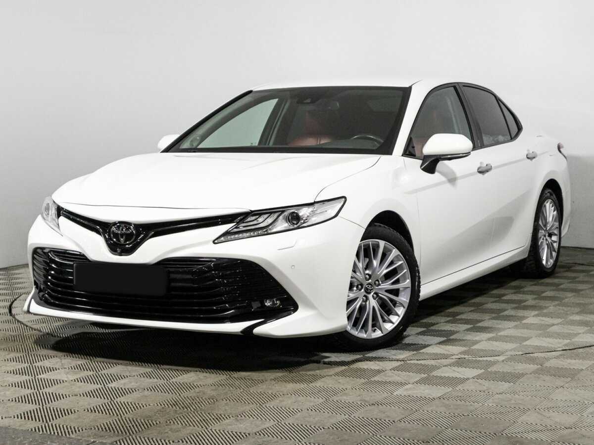 Toyota Camry с пробегом — 2019 год. Фото: #0