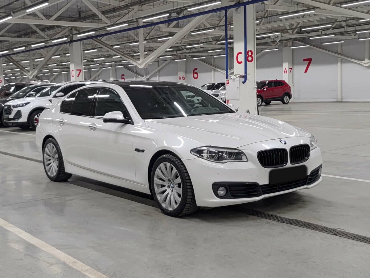 BMW 5 серии с пробегом — 2016 год. Фото: #2