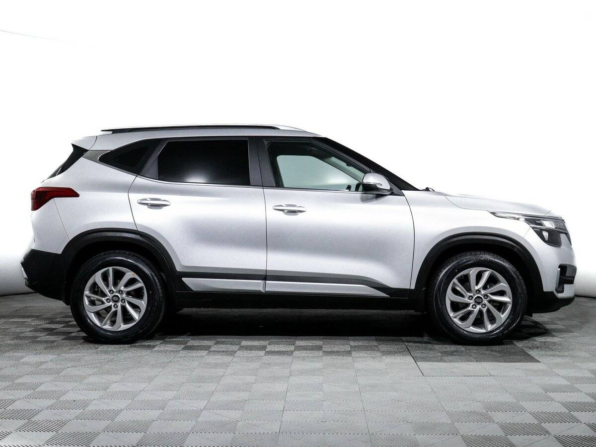 Kia Seltos с пробегом — 2021 год. Фото: #3