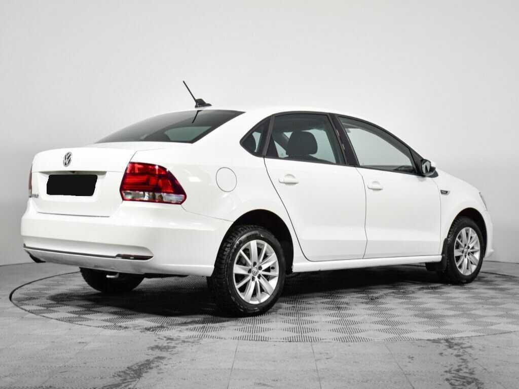 Volkswagen Polo с пробегом — 2019 год. Фото: #4