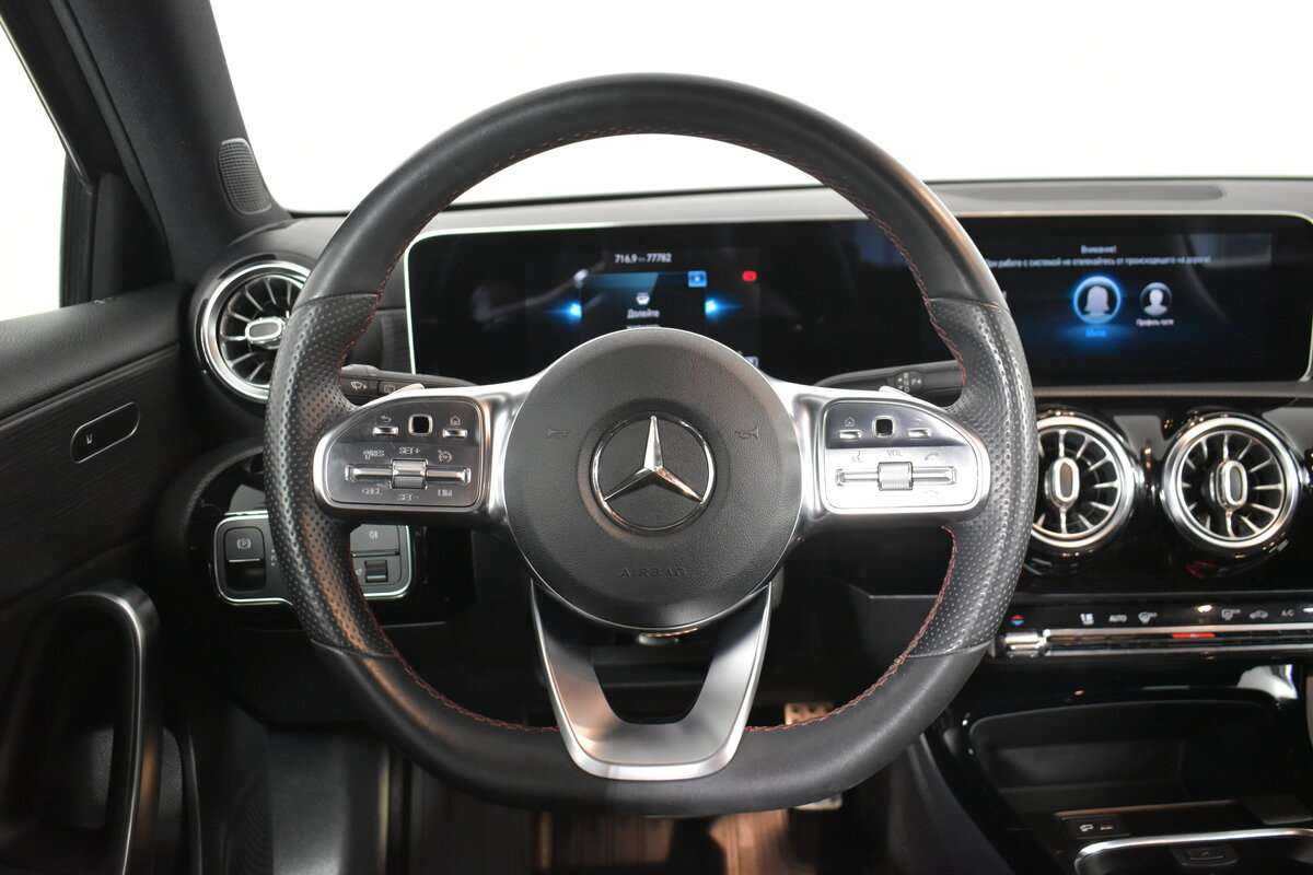 Mercedes-Benz A-Класс с пробегом — 2018 год. Фото: #12