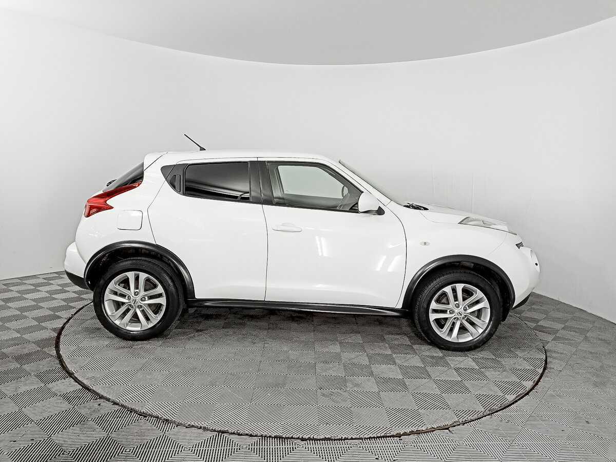 Nissan Juke с пробегом — 2011 год. Фото: #3