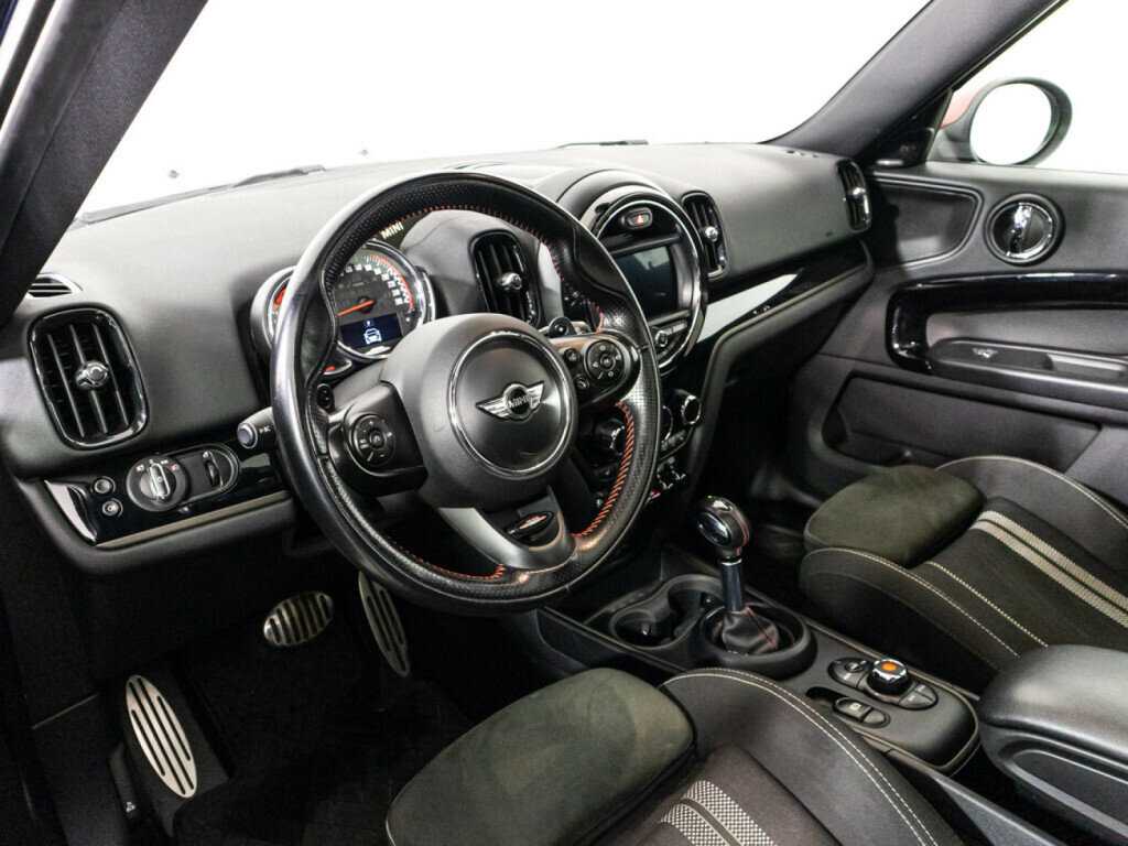 Mini Countryman с пробегом — 2018 год. Фото: #10