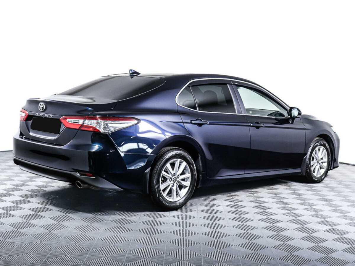 Toyota Camry с пробегом — 2020 год. Фото: #3
