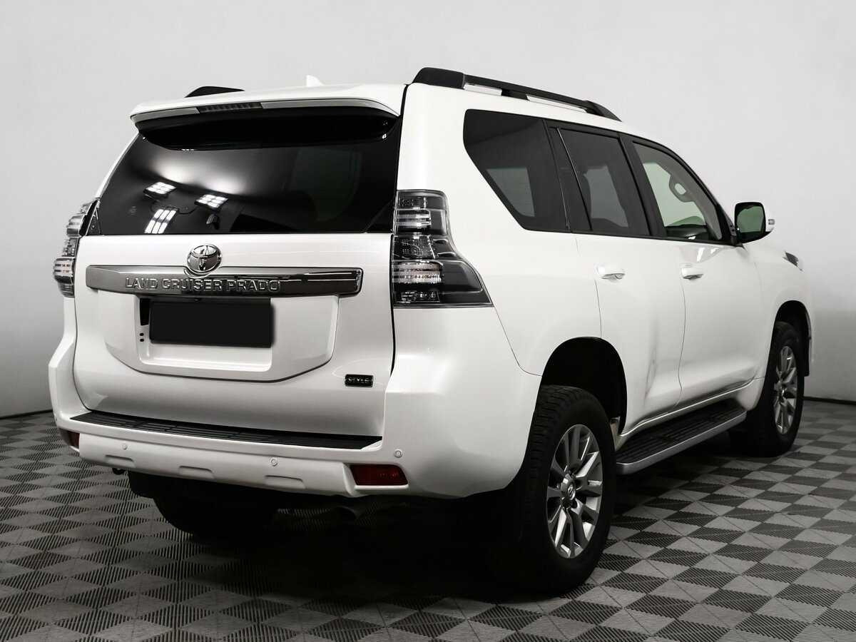 Toyota Land Cruiser Prado с пробегом — 2017 год. Фото: #4